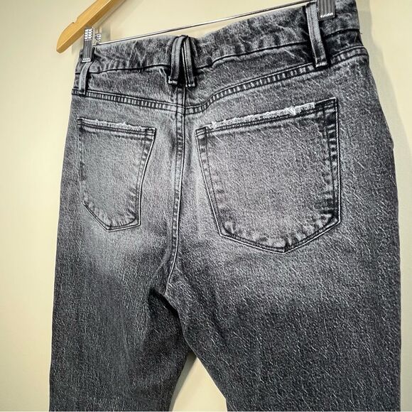 Good American Good Curve Slit Hem Straight Jeans Black 181 4/27 EUC - Picture 7 of 12